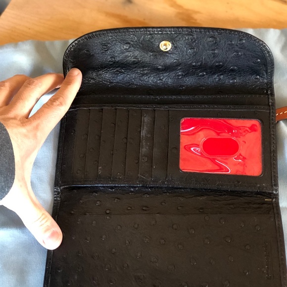 Dooney & Bourke - Picture 3 of 3